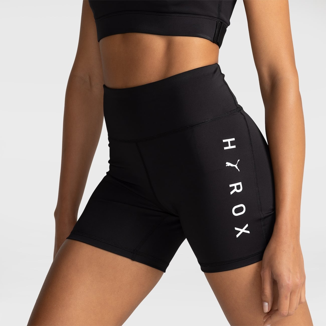Shorts Puma Hyrox ESS Feminino
