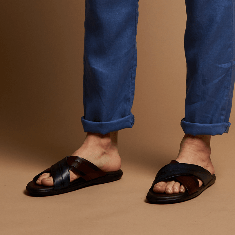 Chinelo Couro — imagem 1