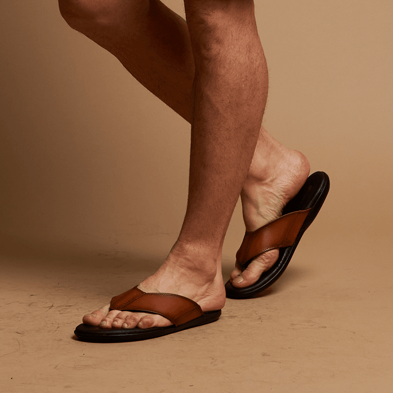 Chinelo Couro — imagem 1