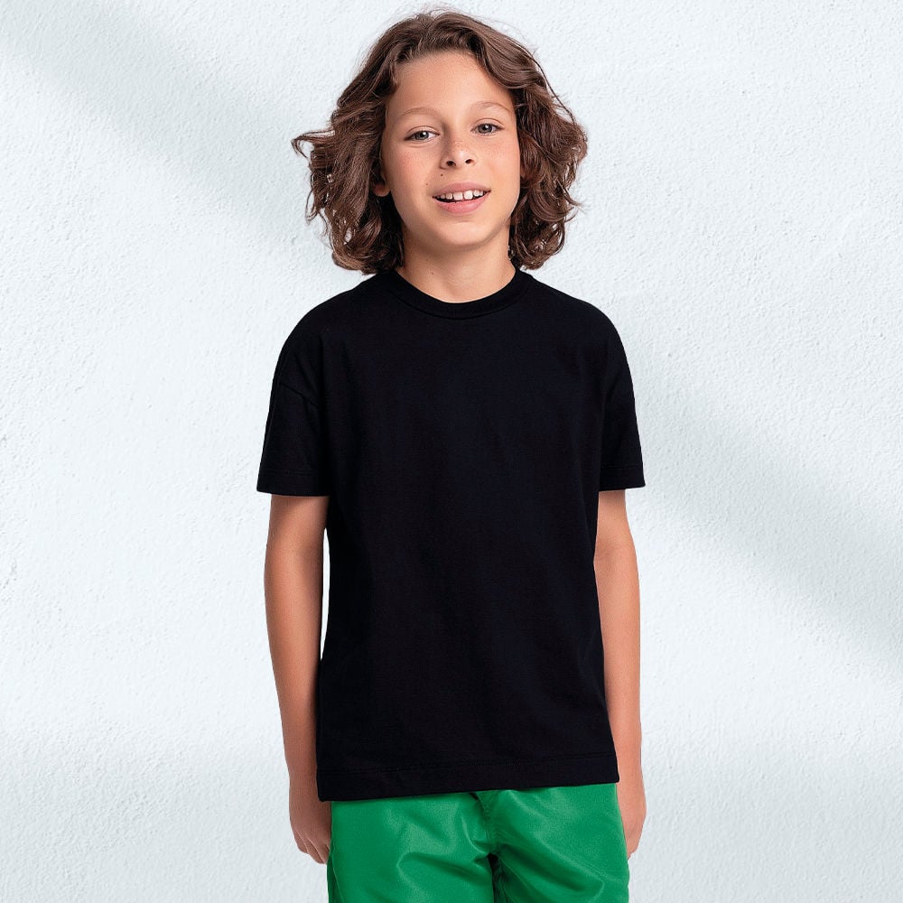 Camiseta básica em meia malha
