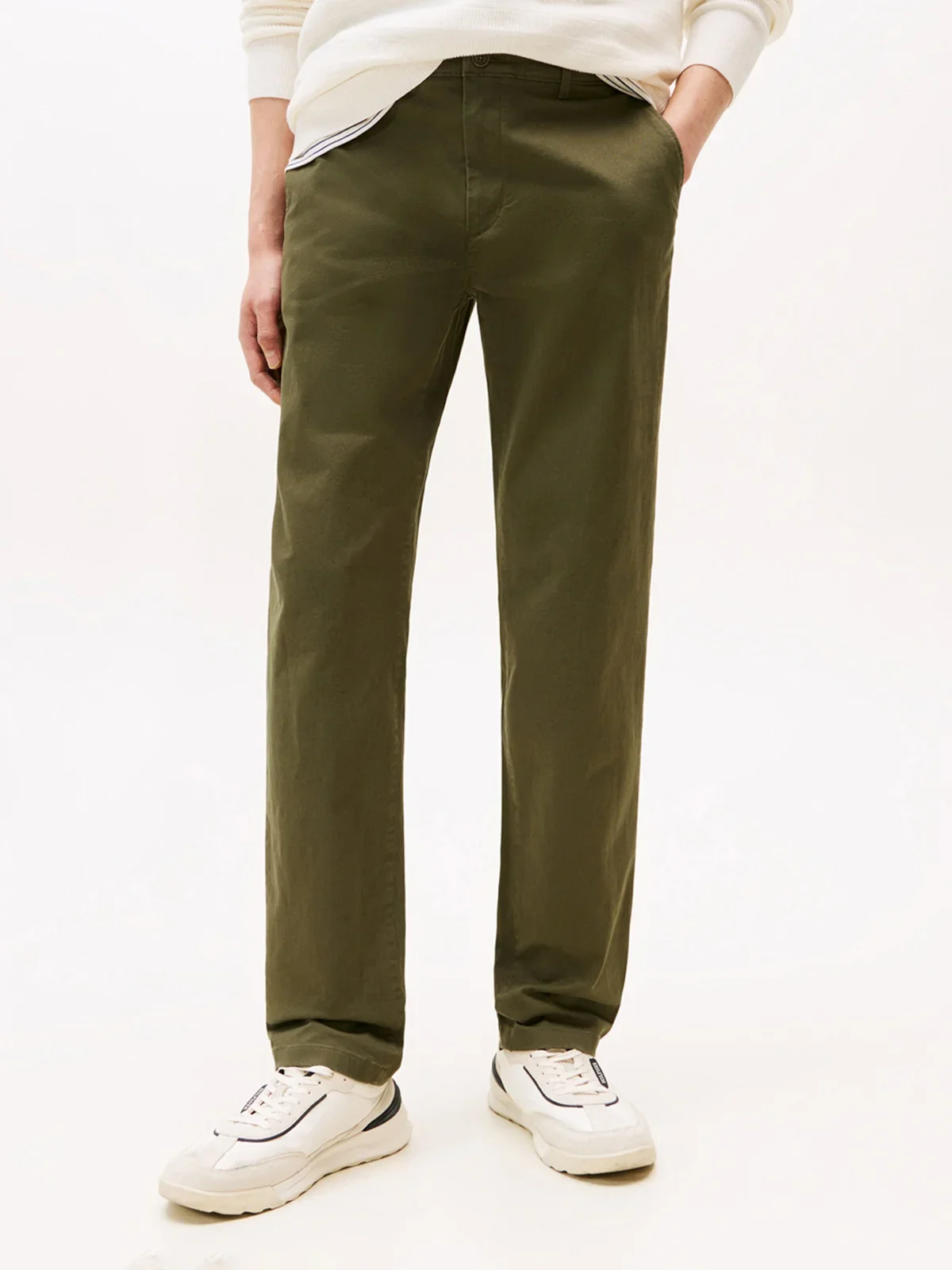 Calça Chino Denton Slim Reta em Sarja — imagem 1