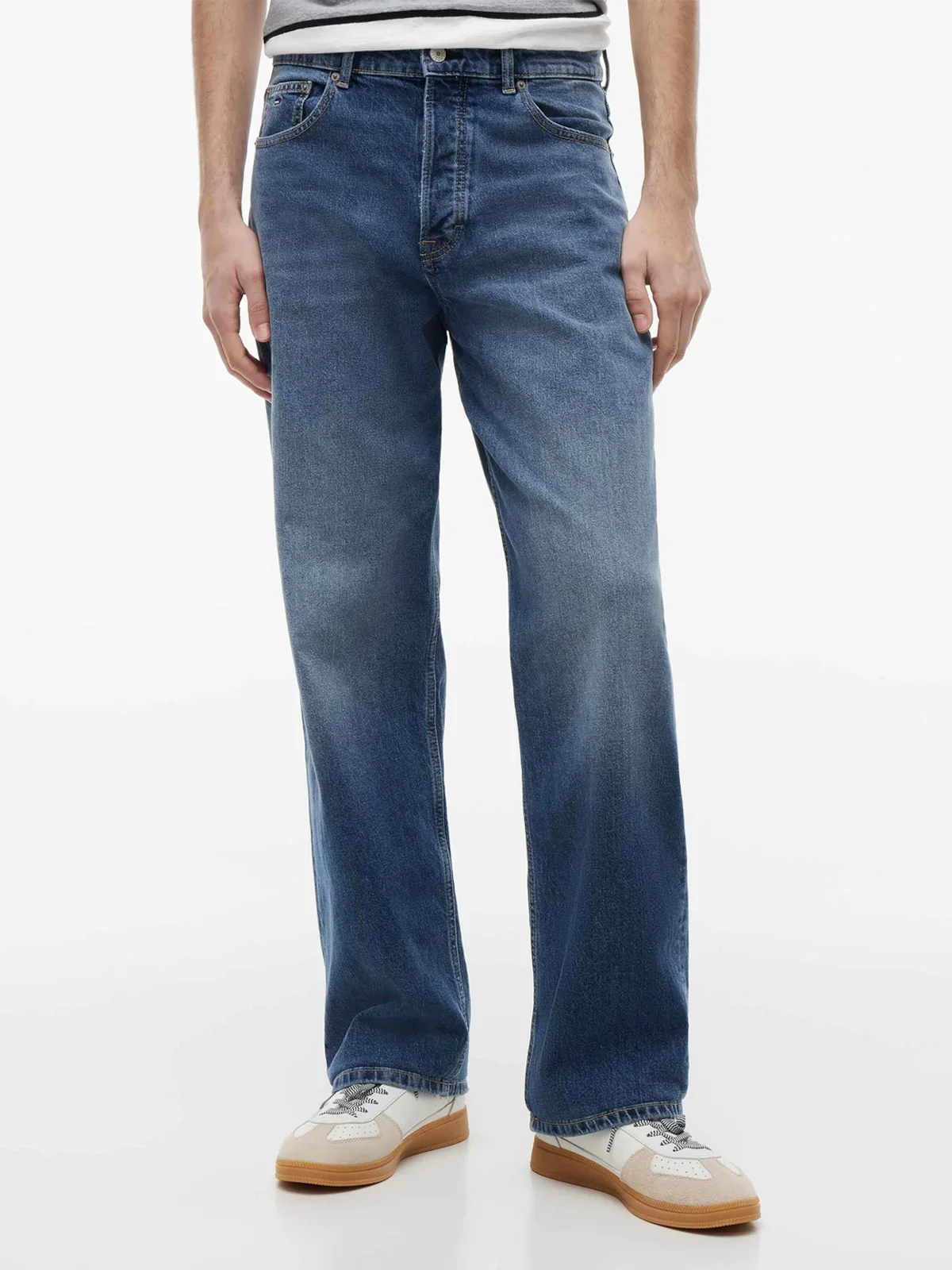 Calça Jeans Jaimie Loose Reta com Efeito Whiskers — imagem 1