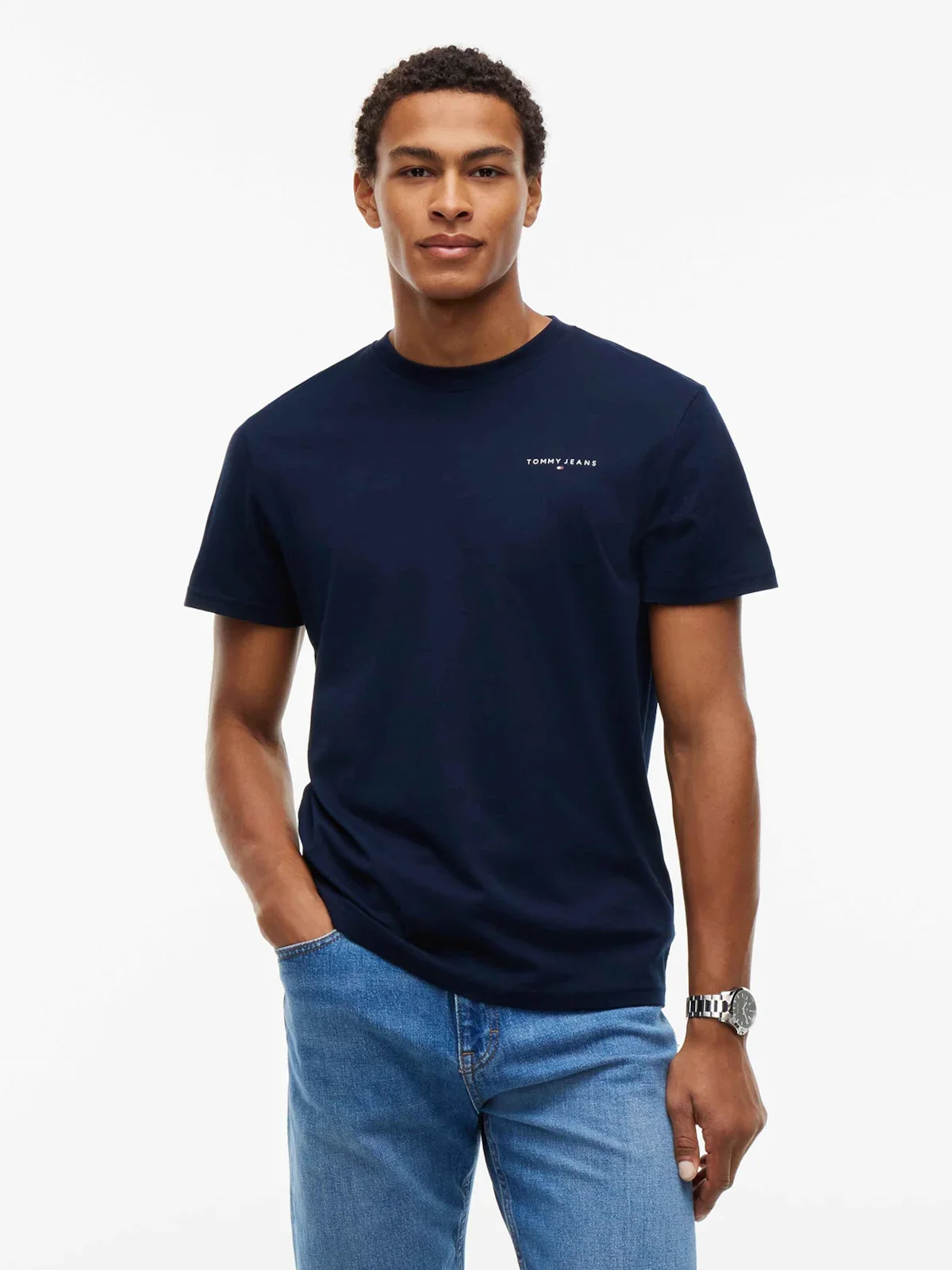 Camiseta Slim com Gola Redonda e Logo Linear — imagem 1