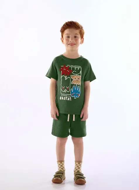 Conjunto Infantil Masculino com Camiseta e Short Humor Verde Três e Já