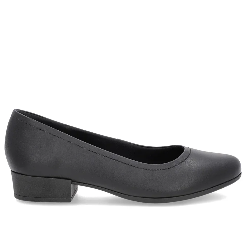 Scarpin Preto Couro Bico Redondo — imagem 1
