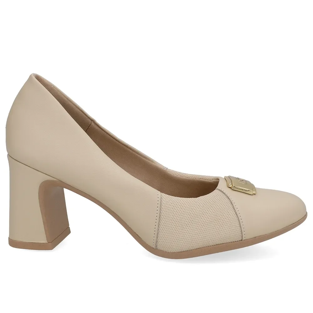 Scarpin Couro Bege Lateral Tecido — imagem 1