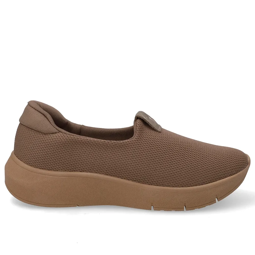 Tênis Tecido Marrom Slip On — imagem 1