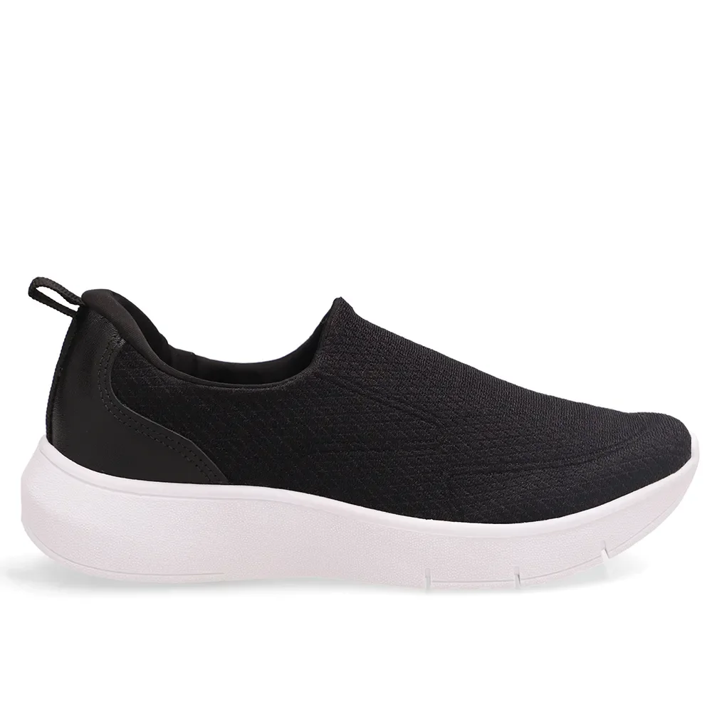 Tênis Preto Slip On Em Tecido e Couro — imagem 1