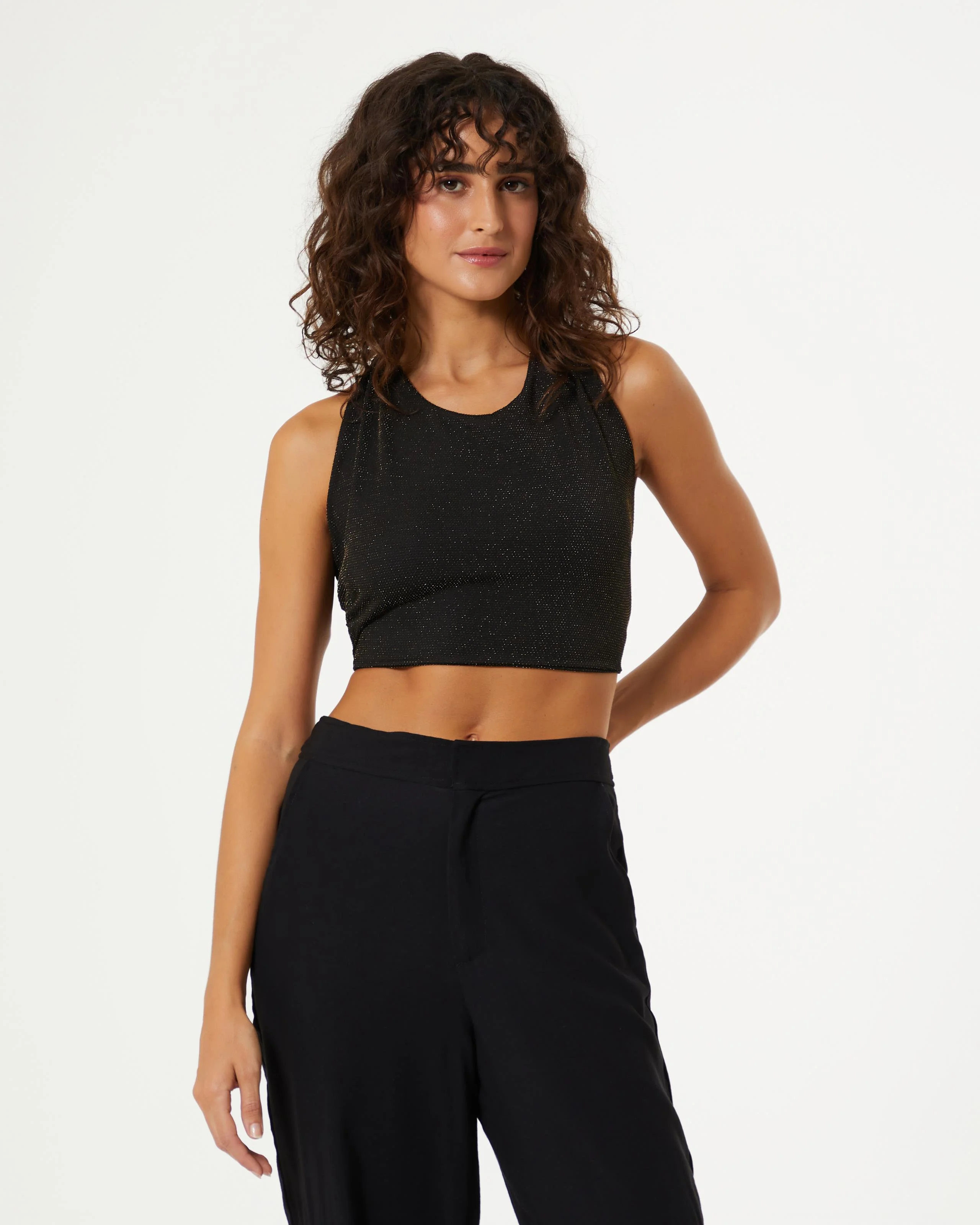 Blusa Cropped em Malha Multi Amarraçoes - Preto Com Dourado — imagem 1