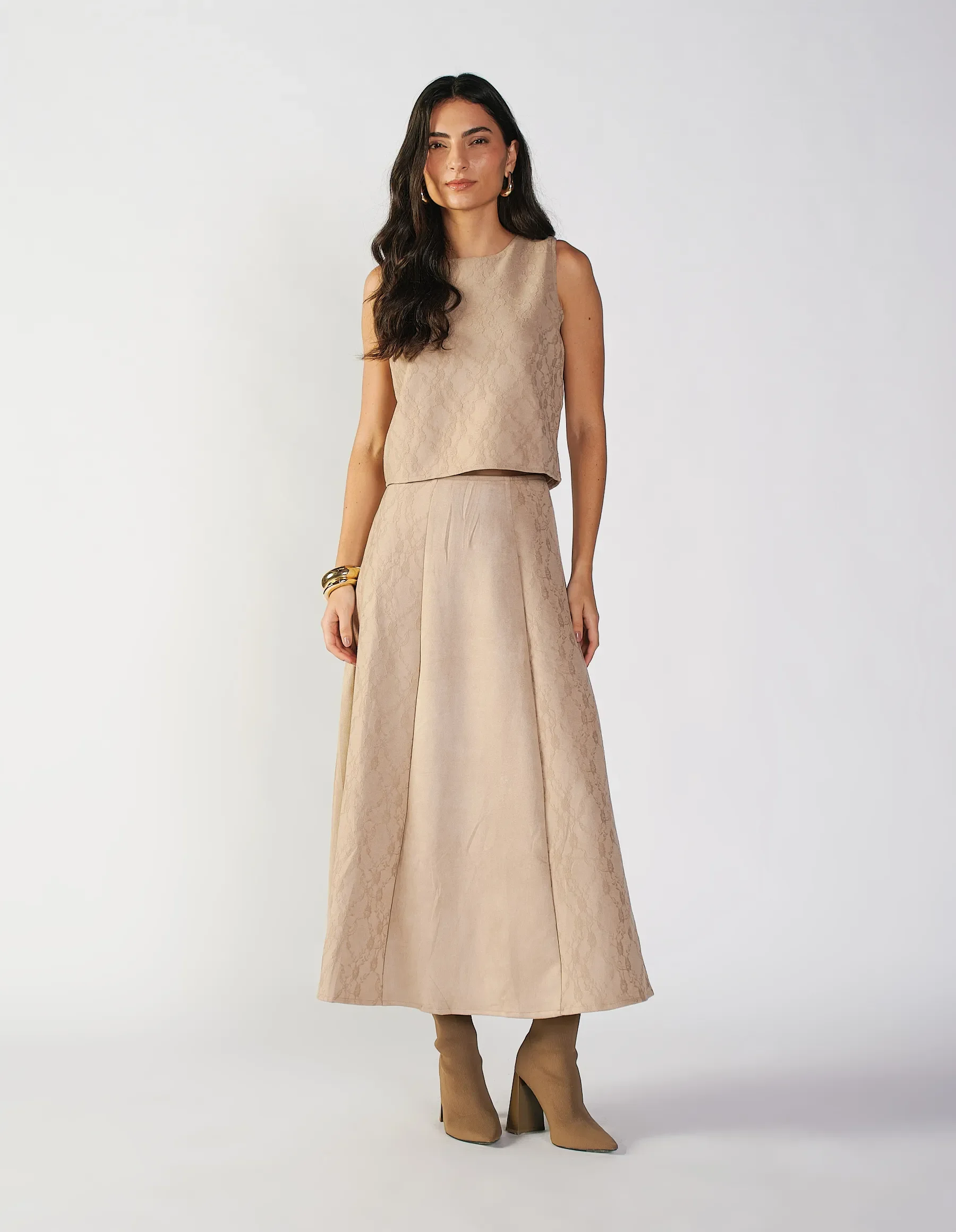Saia Longa Suede Detalhe Renda - Bege — imagem 1