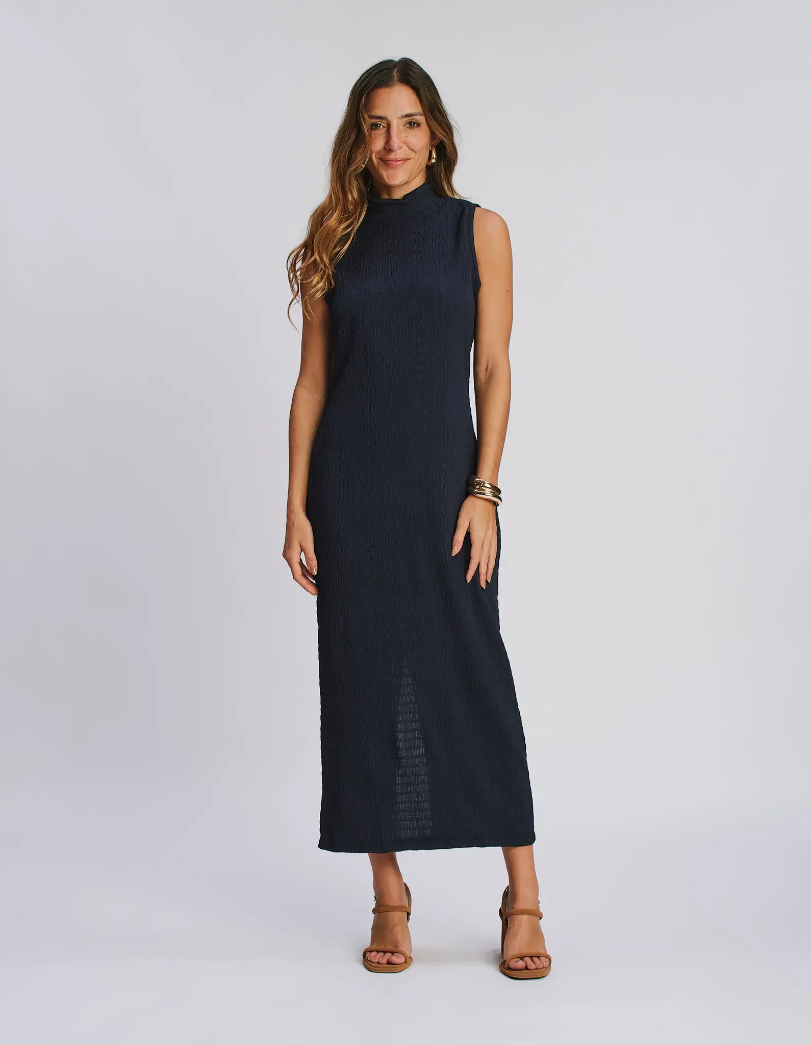 Vestido Midi Sem Manga Gola Alta - Azul Marinho