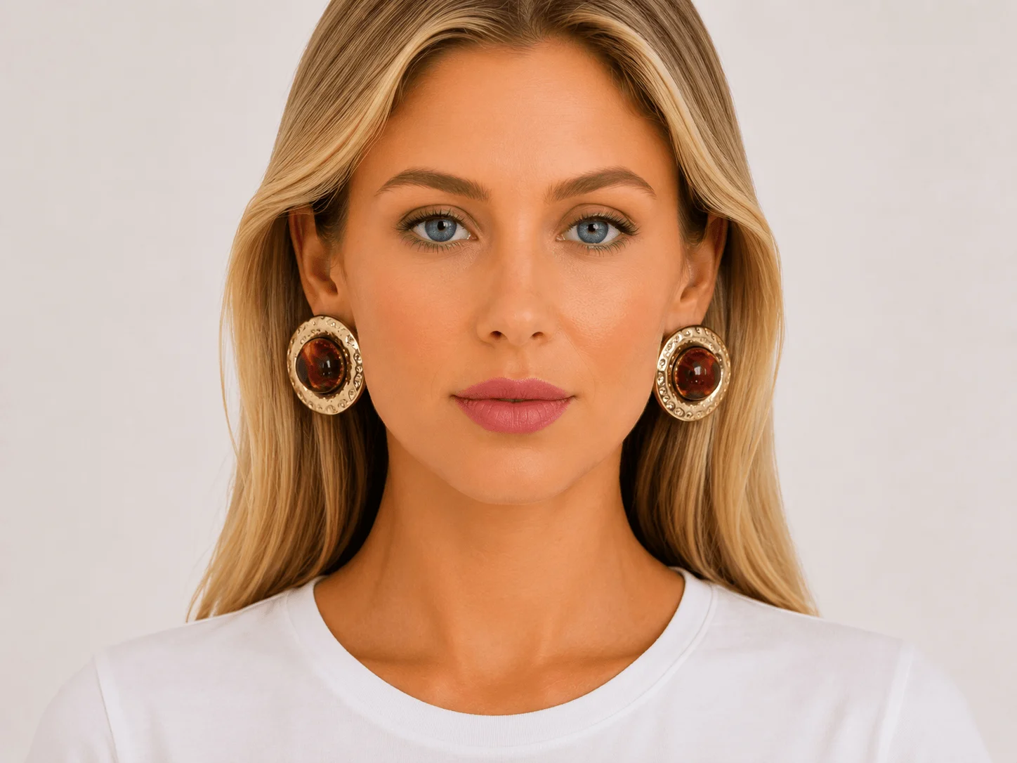 Brinco Argola Estilizada - Dourado — imagem 1