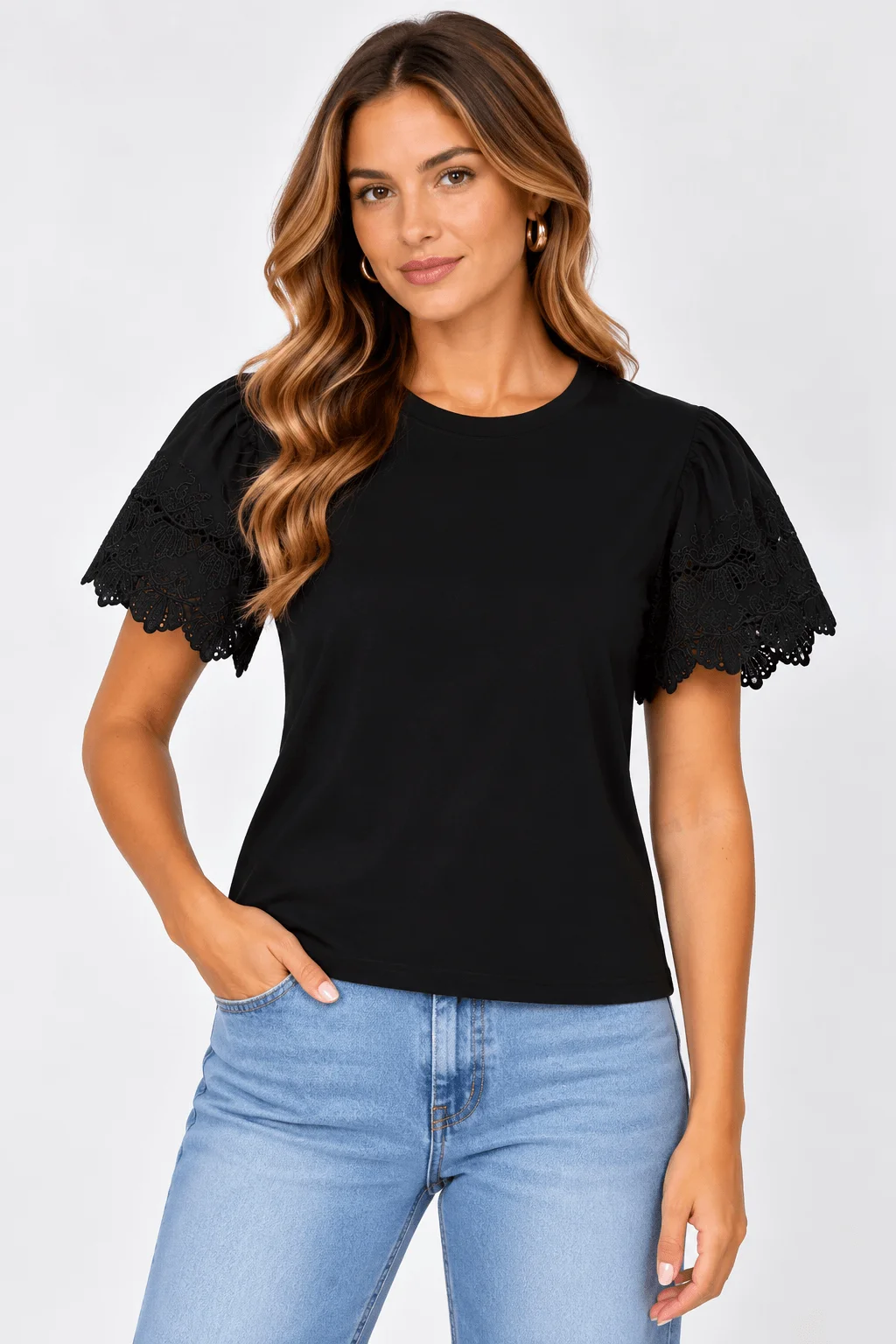 Blusa Manga Curta Renda Barrada - Preto