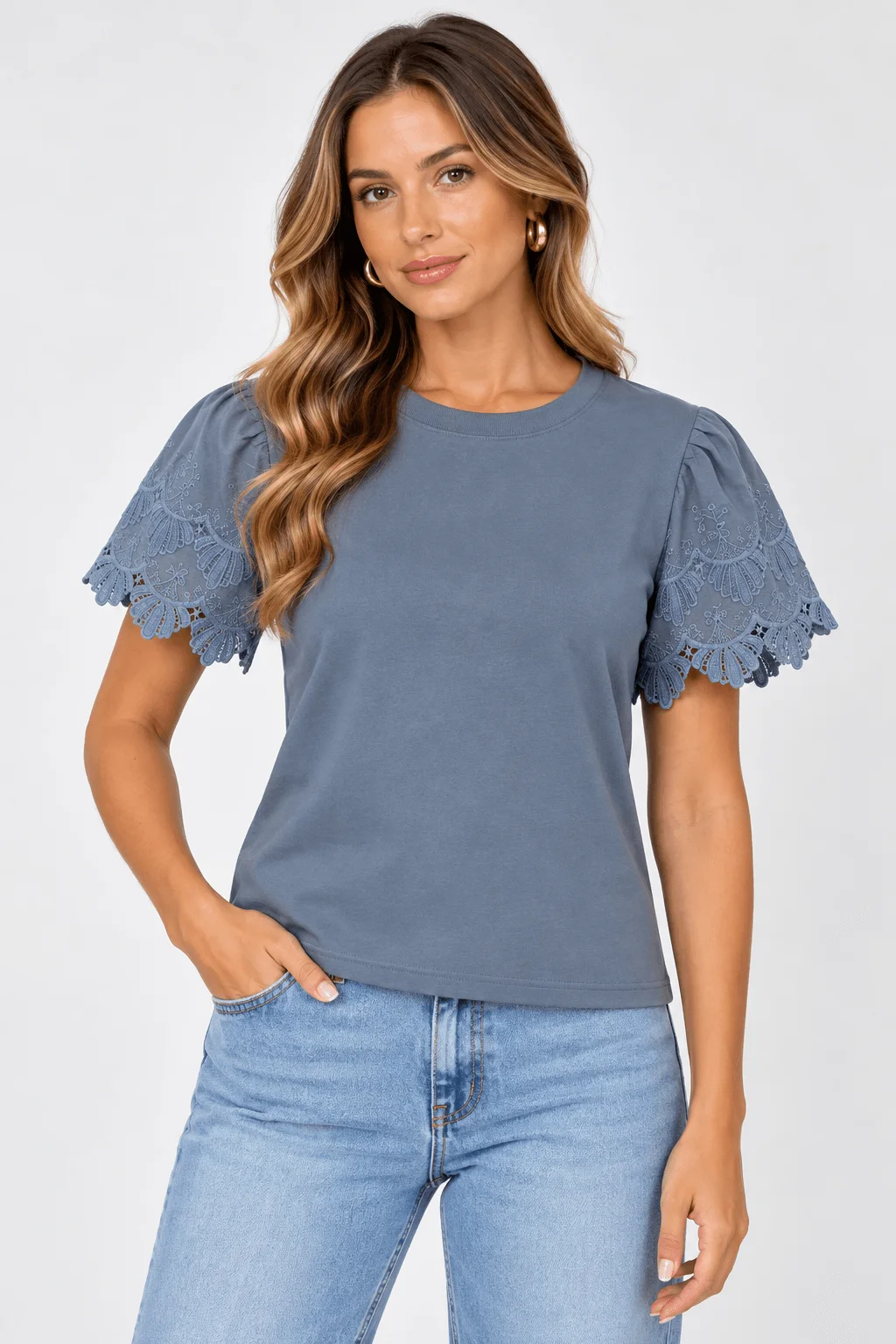 Blusa Manga Curta Renda Barrada - Azul Claro