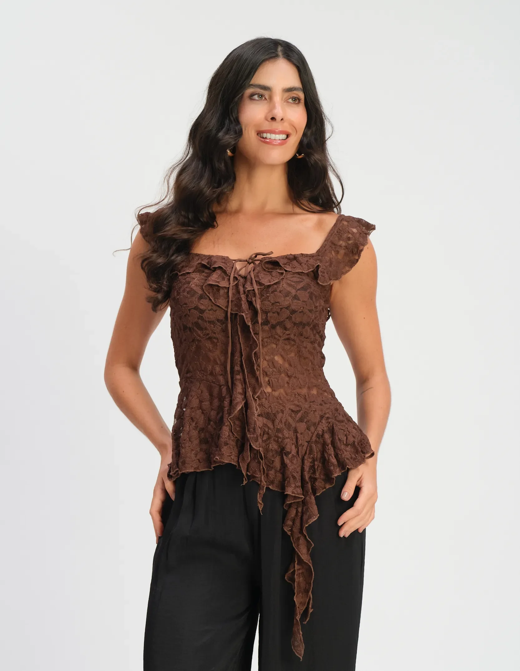 Blusa Renda Com Babados - Marrom — imagem 1