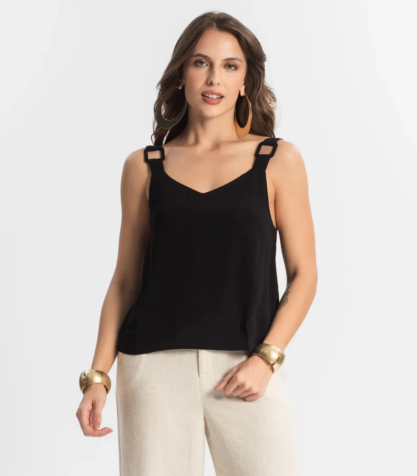 Regata Feminina Com Detalhes Endless Preto