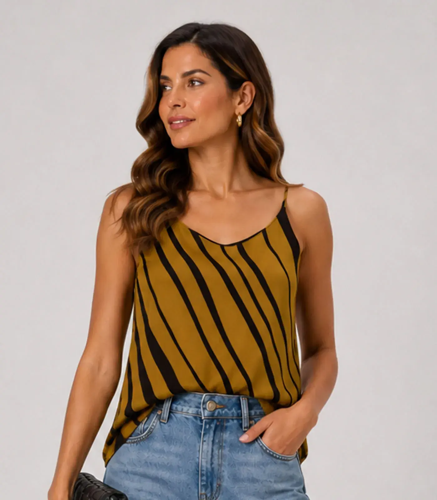 Regata Feminina Tecido Viscose Slub Infinita Cor Preto