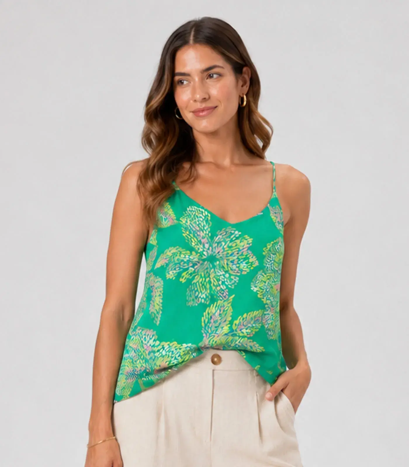Regata Feminina Tecido Viscose Slub Infinita Cor Verde