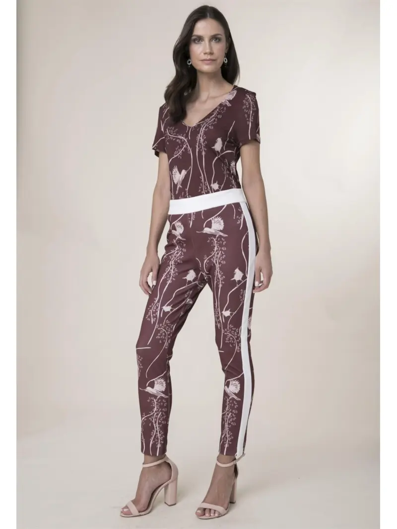 Calça Legging Passaros Estampado Vinho