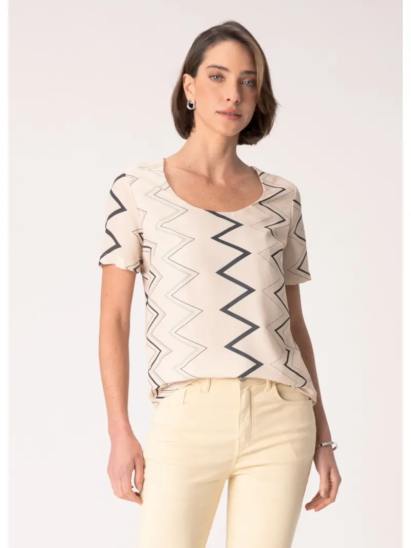 Blusa Zig Zag Estampado C/ Fundo Areia