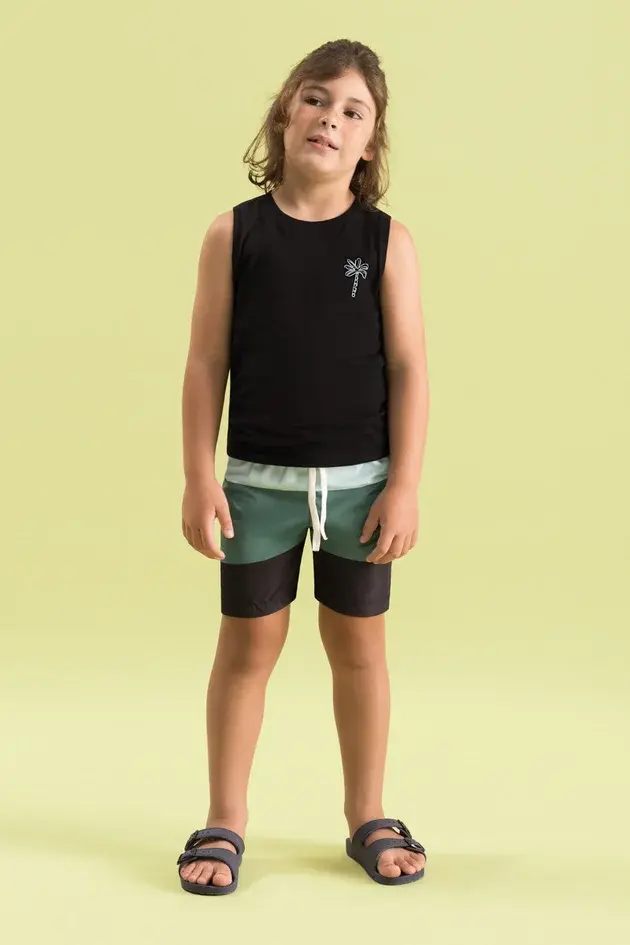Conjunto Infantil Regata Estampada em Algodão e Bermuda Tactel Listrada