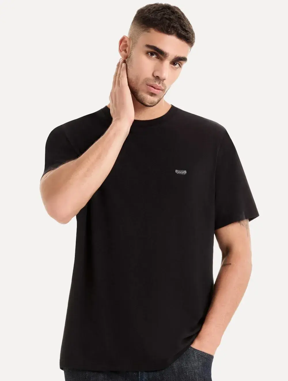 Camiseta Ellus Masculina Basic Institutional Chest Logo Preta