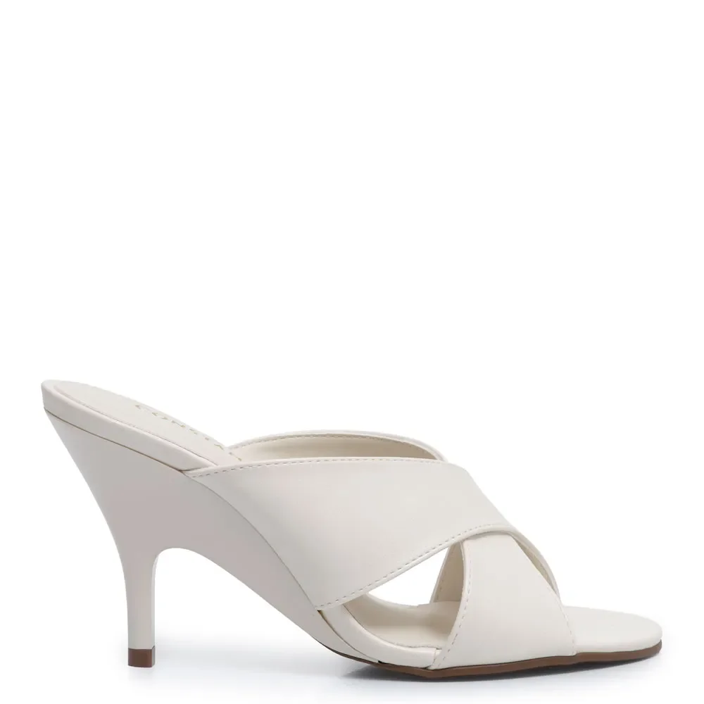 Tamanco Off White Tiras Cruzadas — imagem 1
