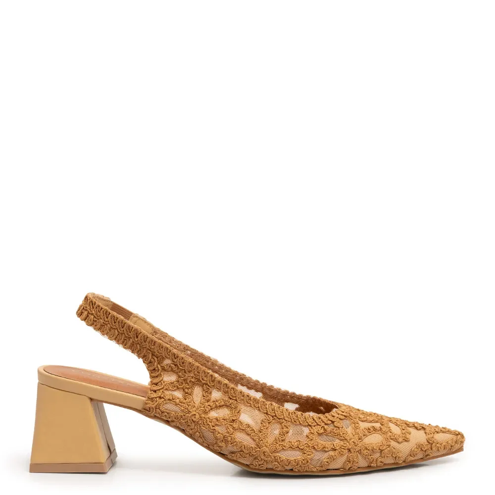 Scarpin Bege Slingback Tramado Flor — imagem 1