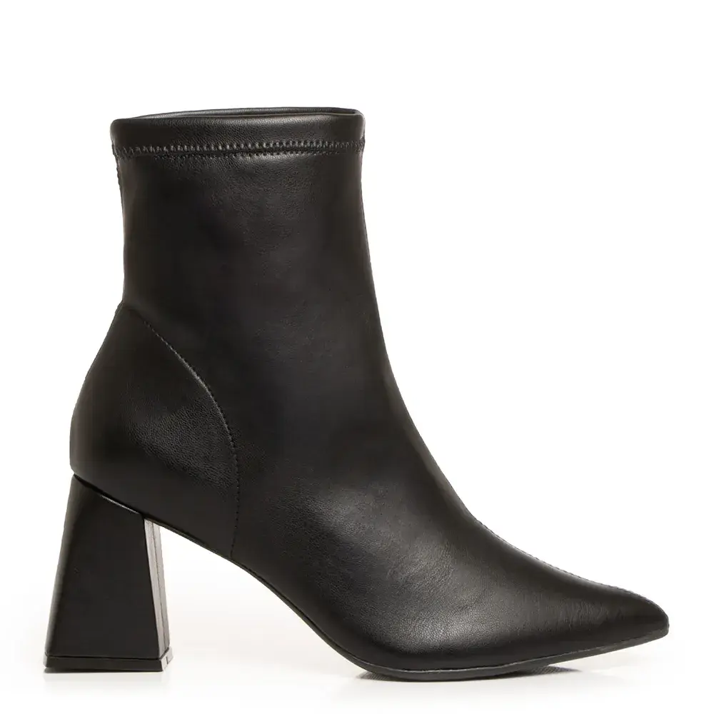 Ankle Boot Preta Calce Fácil