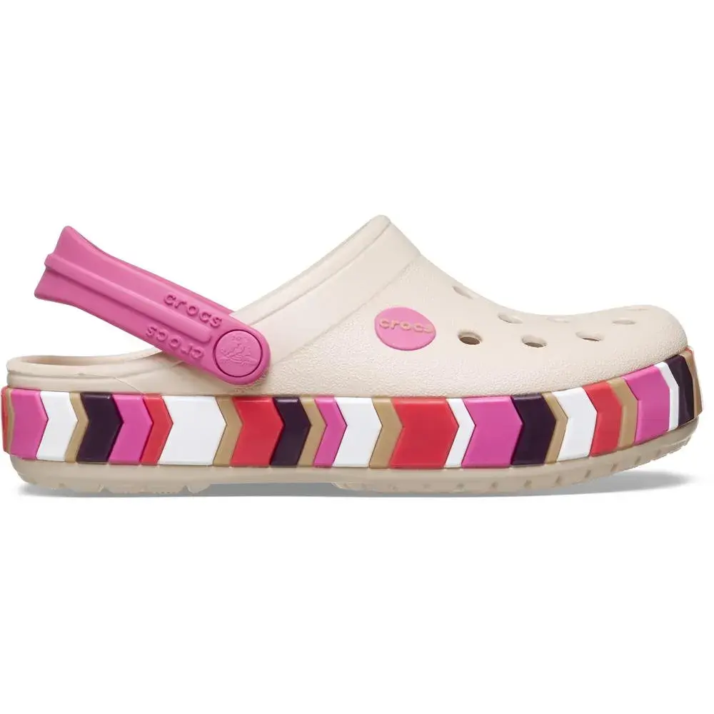 Crocband Chevron Band Clog Infantil