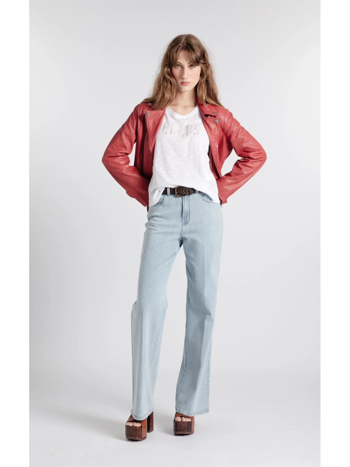 Calça Jeans Reta Lav.Claro — imagem 1