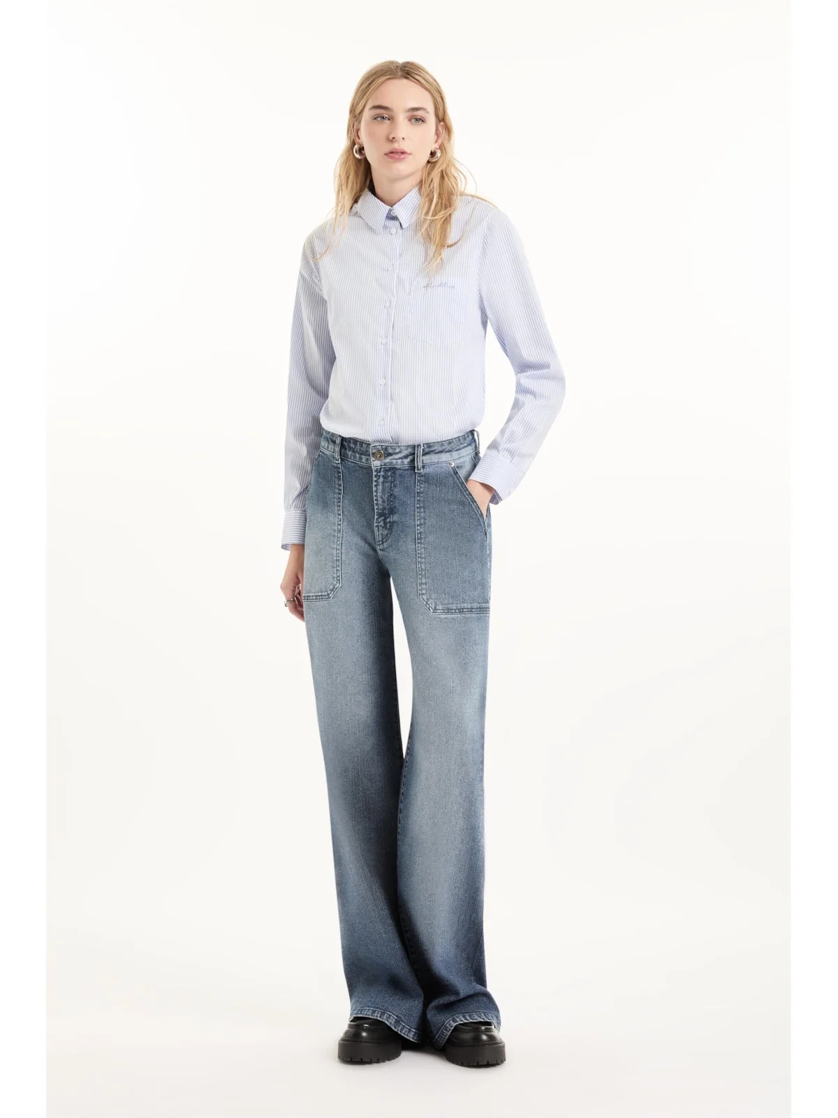 Camisa Tech Blend Helsinque Relaxed Azul Bic — imagem 1