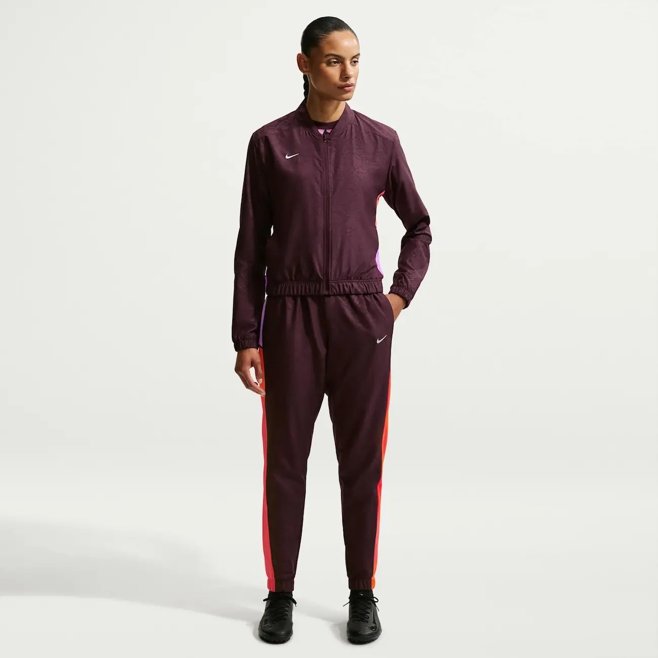 Agasalho Dri-FIT Nike Academy 25 Woven Feminino
