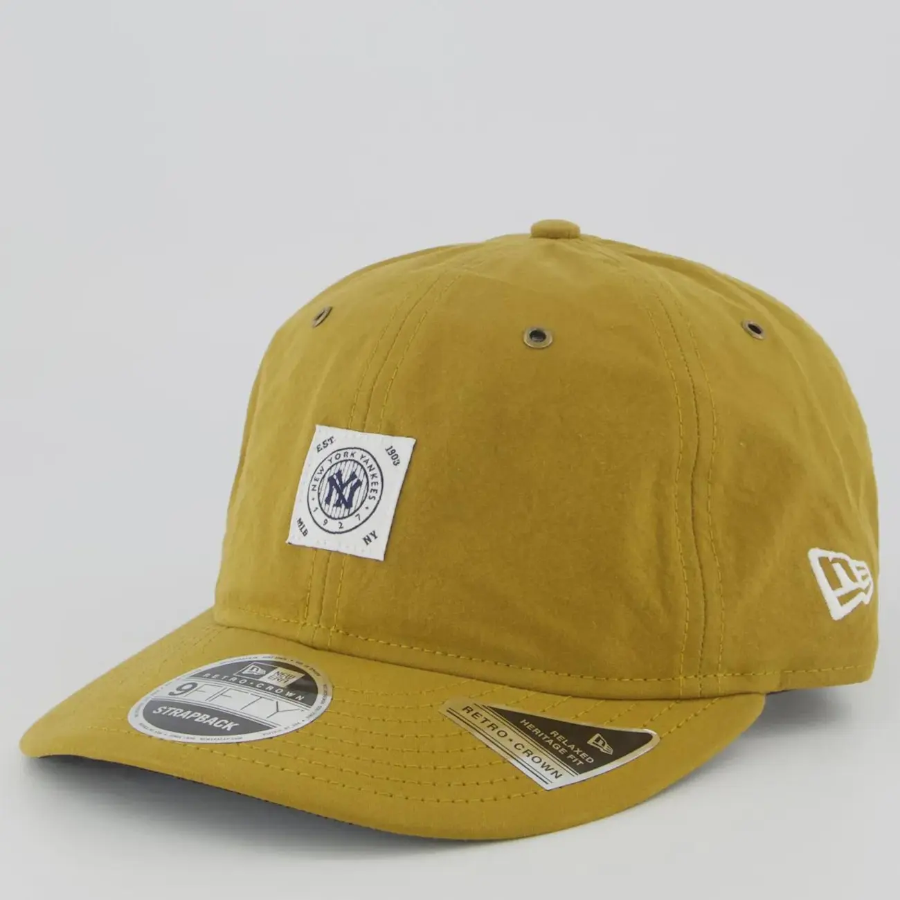 Boné Unissex New Era New York Yankees Brushed 950 RC - Aba Curva