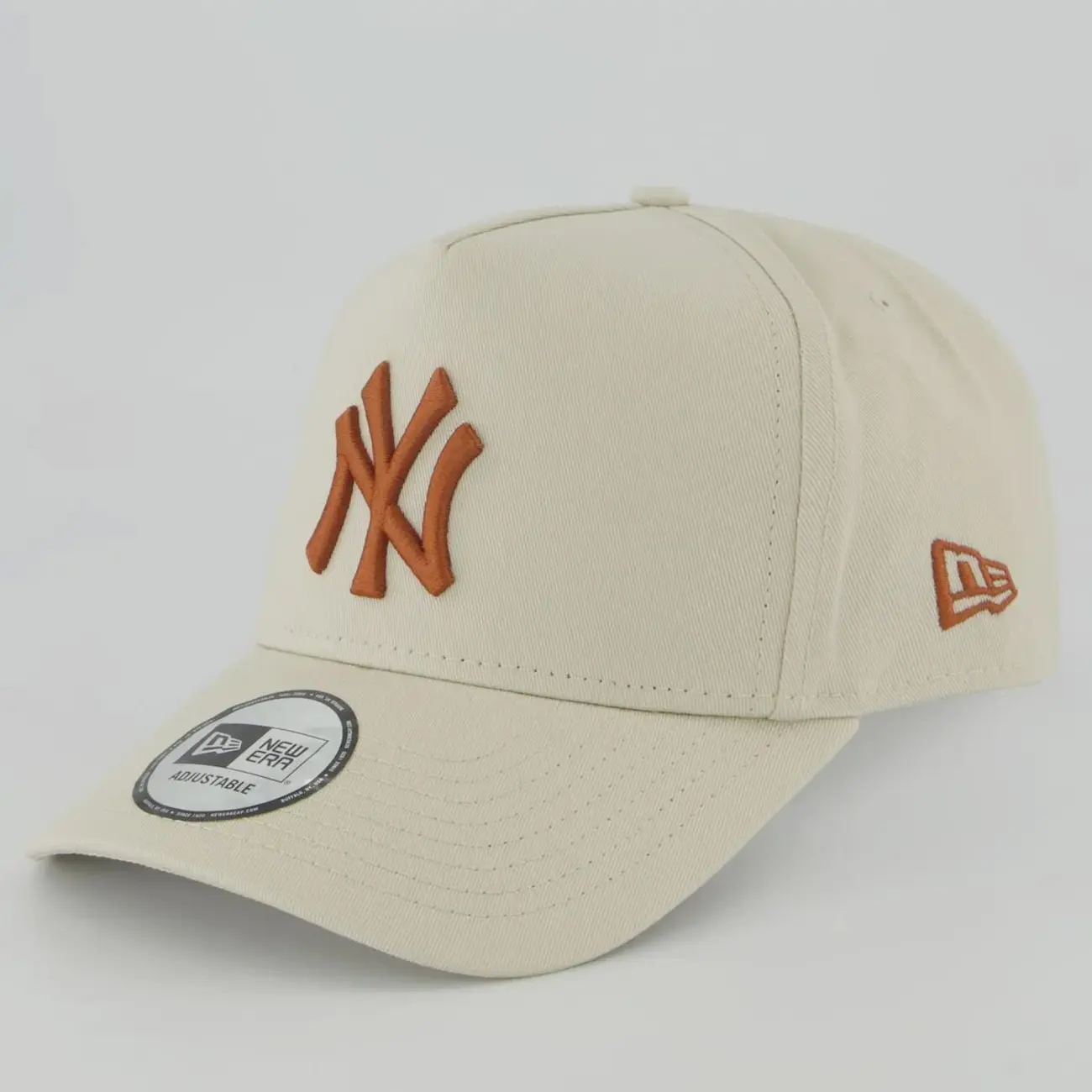 Boné Unissex New Era New York Yankees 940A League Essential MLB Aba Curva