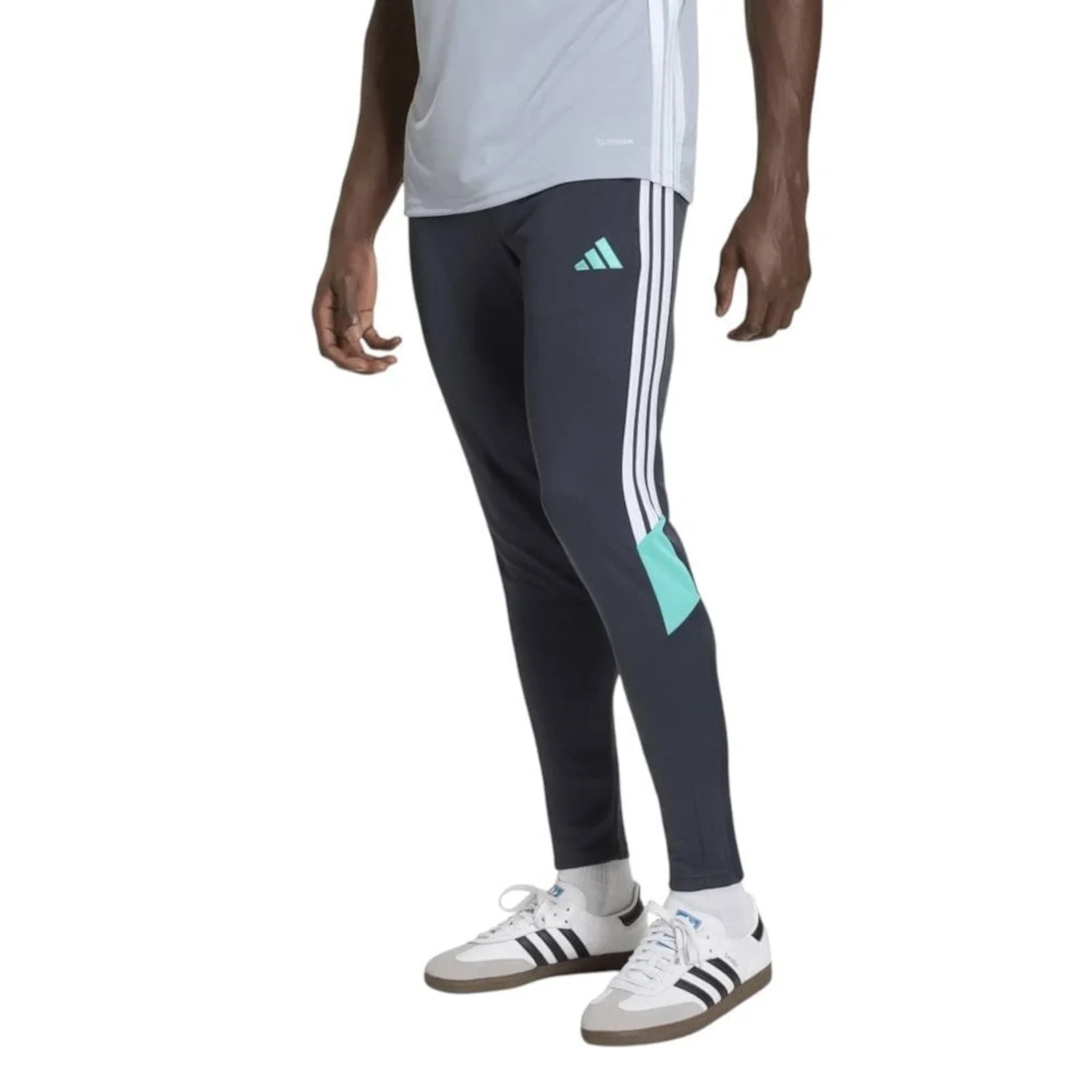 Calça Adidas Tiro 26 Essentials Masculina — imagem 1