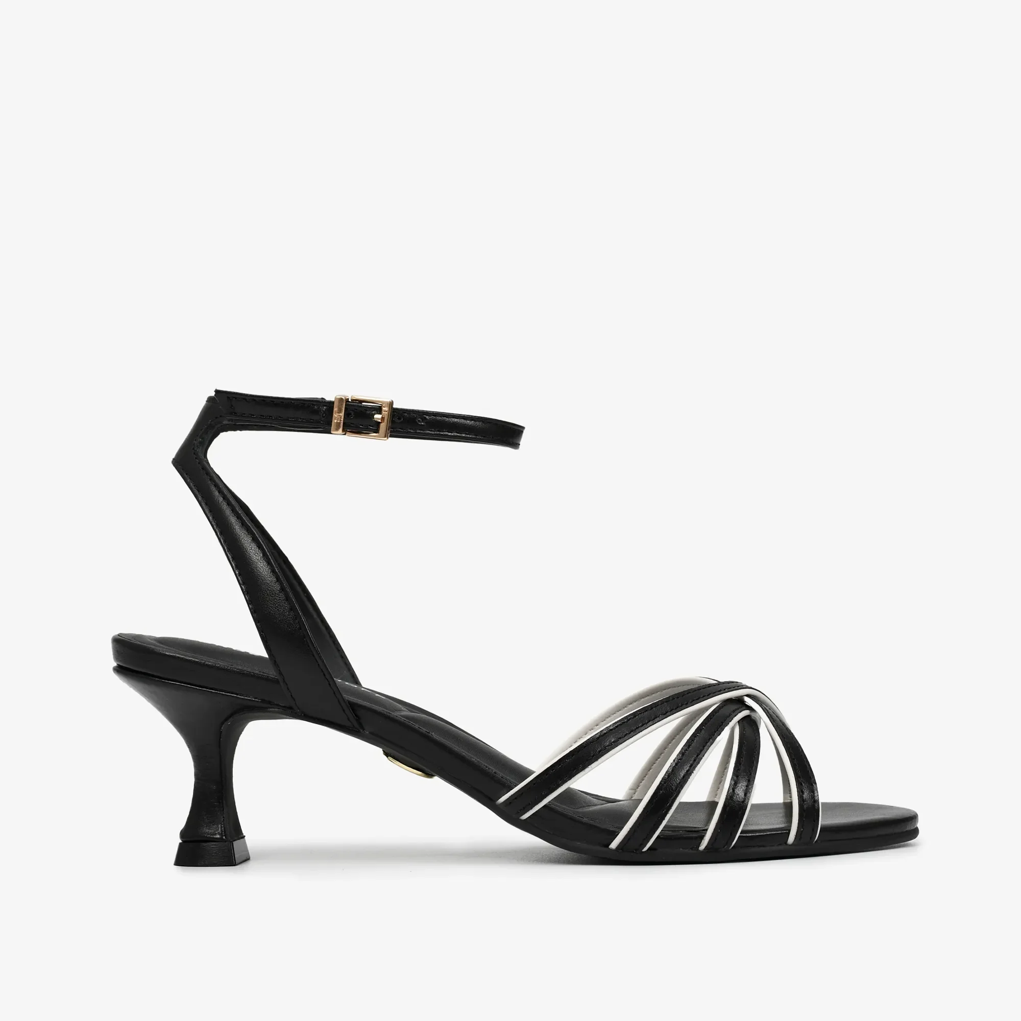 Sandália Preto Off White Couro — imagem 1