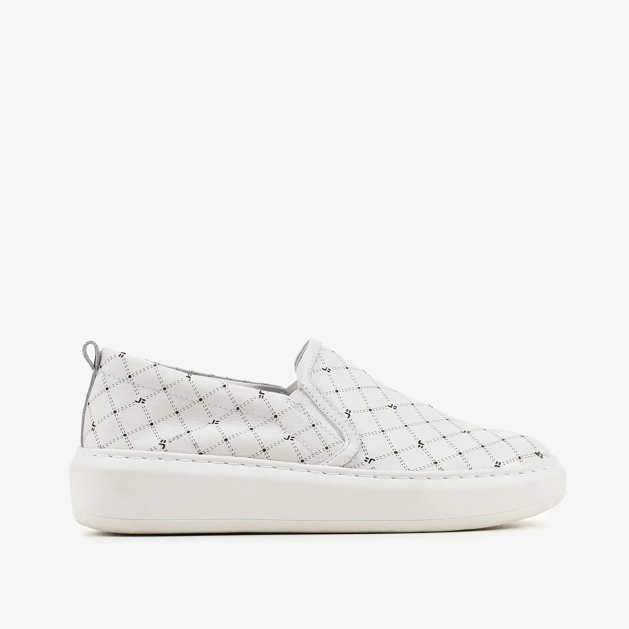 Tênis Slip On Branco Monograma Jb Couro