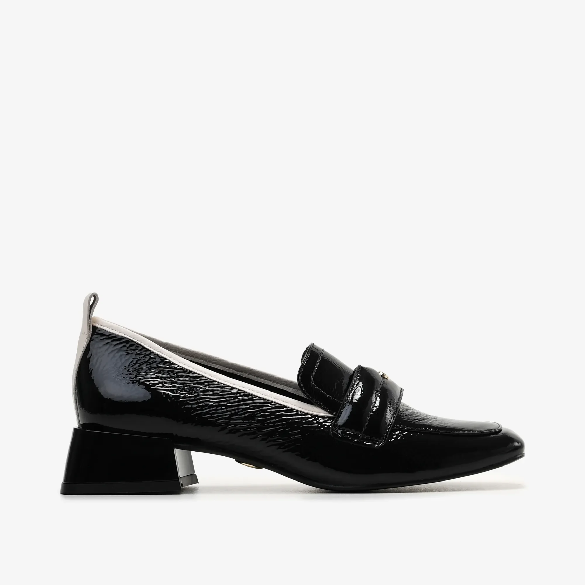 Scarpin Preto Algodão Couro Verniz — imagem 1