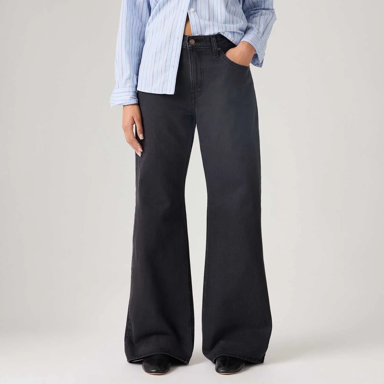 Calça Jeans Levi's® Loose Boot Preta — imagem 1