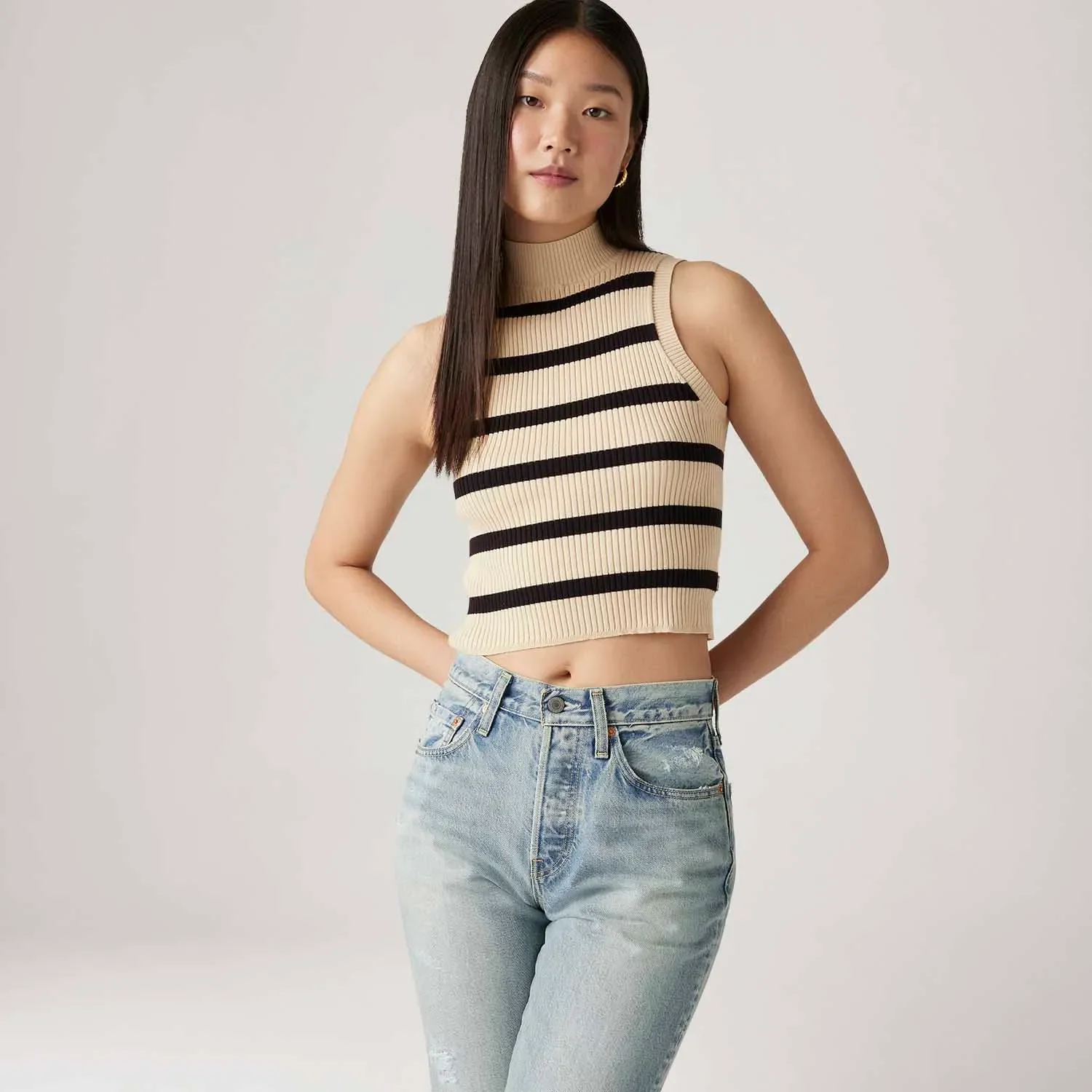 Blusa Levi's® Tulip Mockneck Marrom Regata — imagem 1