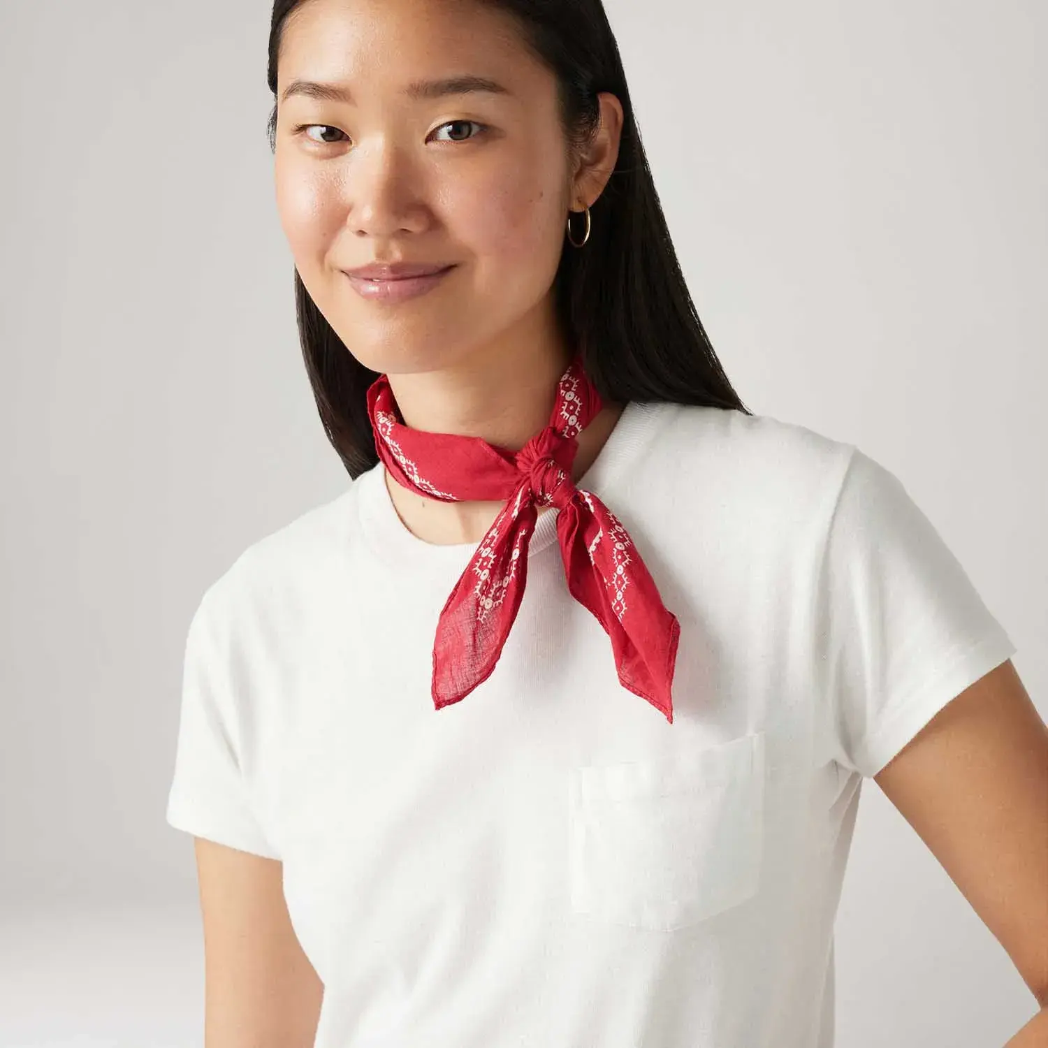 Bandana Levi's® Paisley Vermelha - U USA | U BR