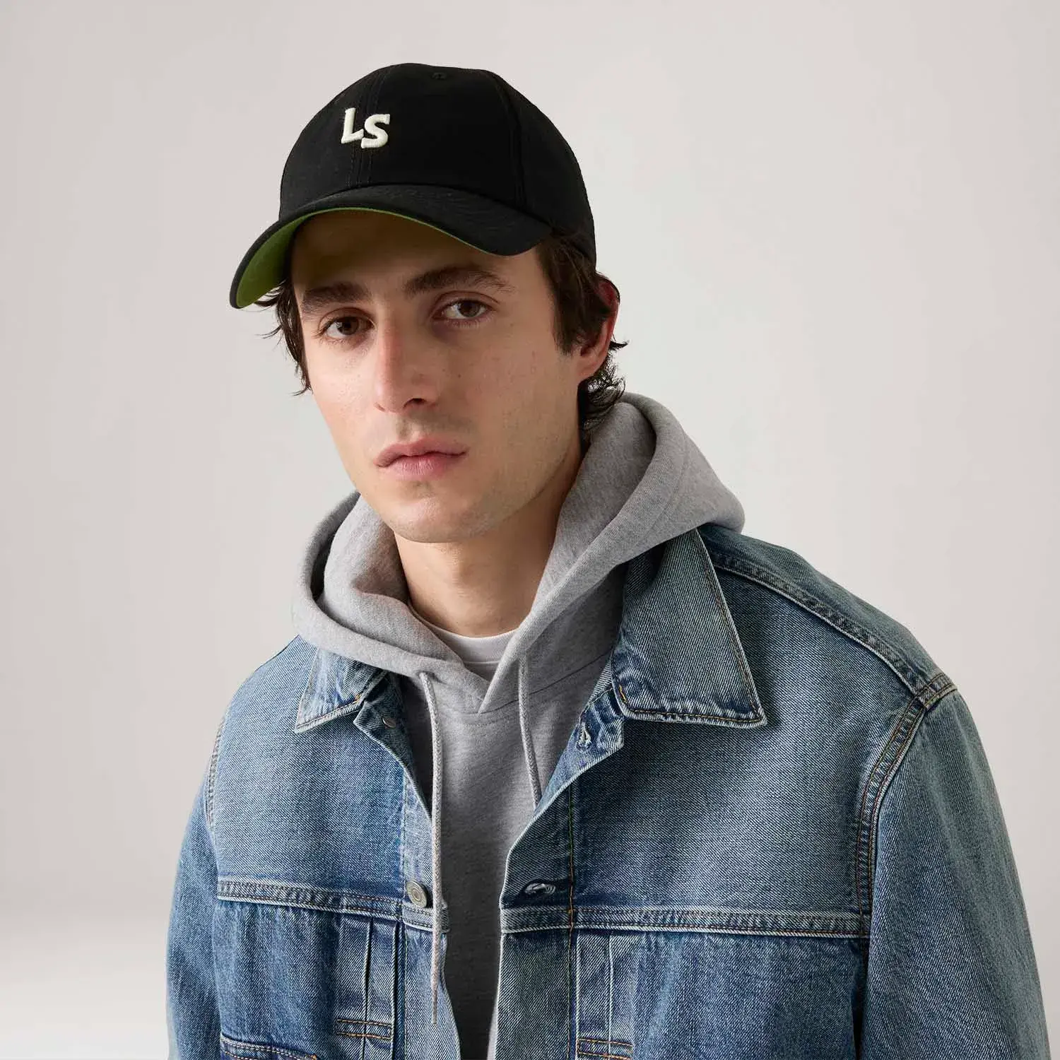 Boné Levi's® Monogram Preto
