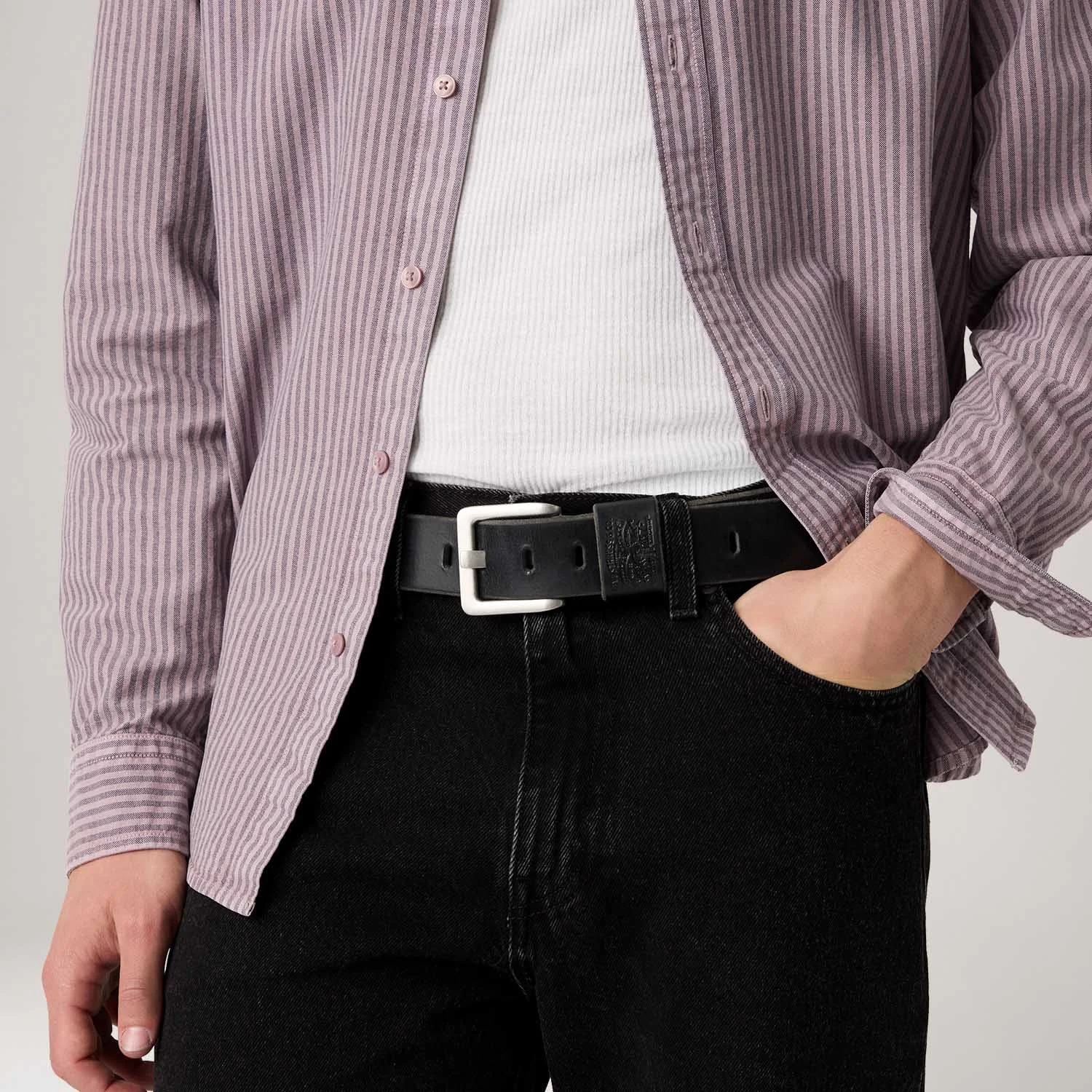 Cinto Levi's® Arlo Wide Prong Preto — imagem 1