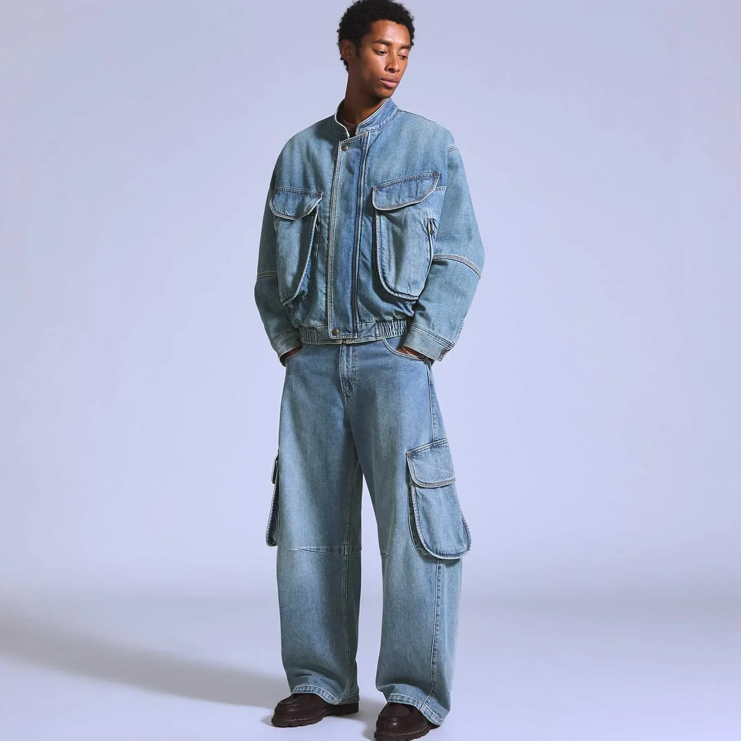 Calça Jeans Levi's® Blue Tab Cargo Lavagem Média — imagem 1