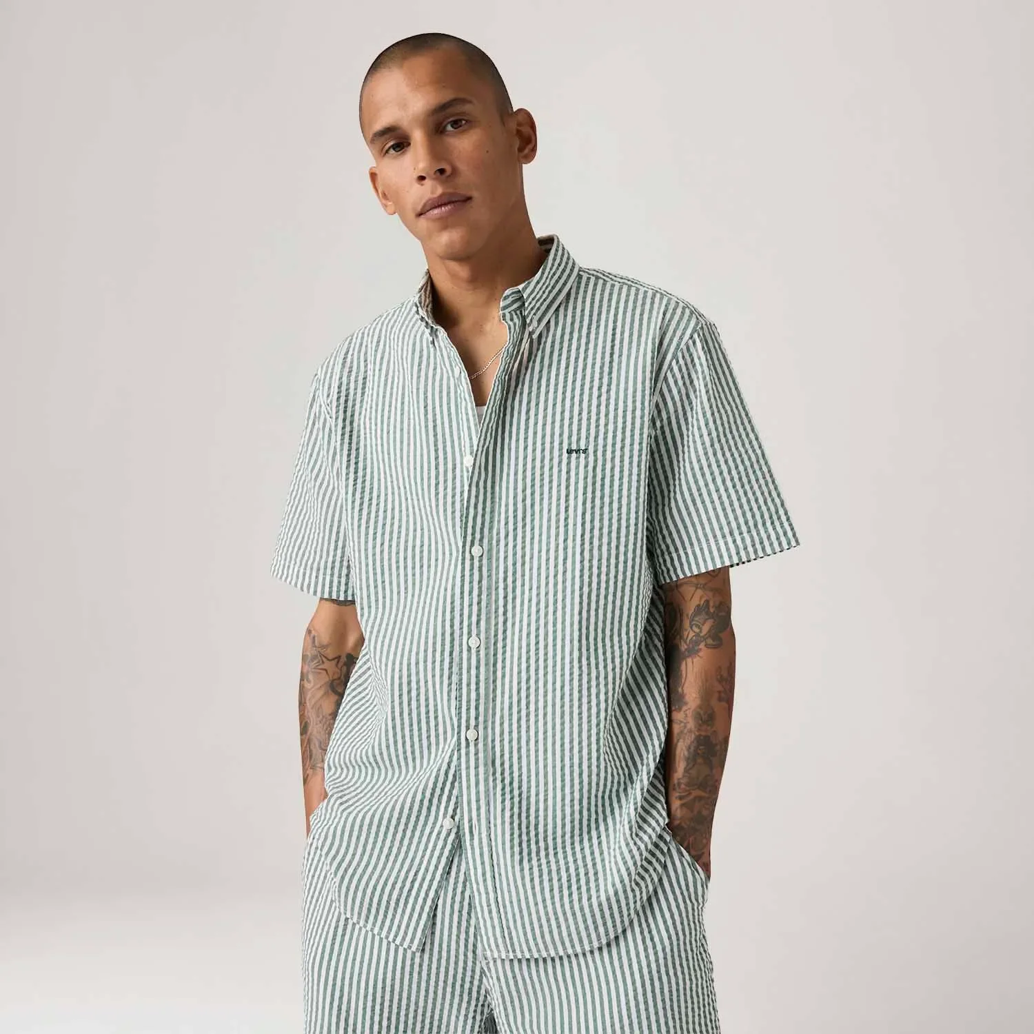 Camisa Levi's® Authentic Button Down Verde Manga Curta — imagem 1
