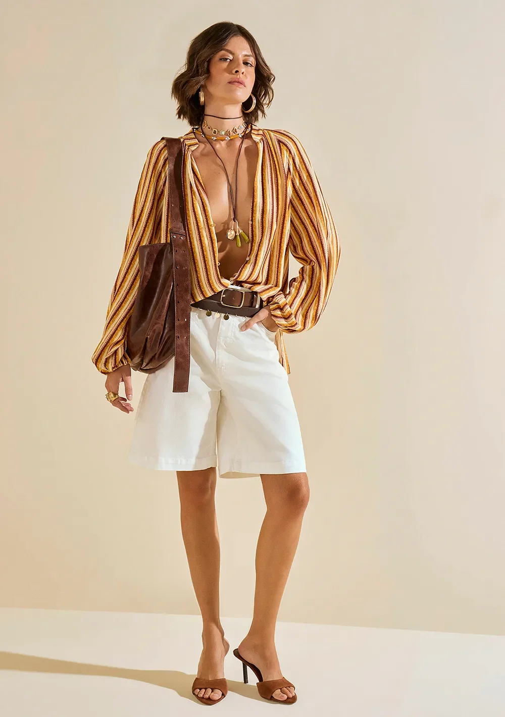 Bermuda Morena Rosa Reta Alta Off White — imagem 1