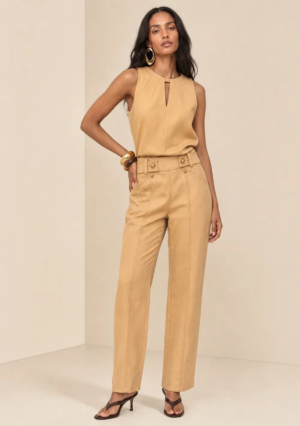 Calça Cenoura Orla Bege