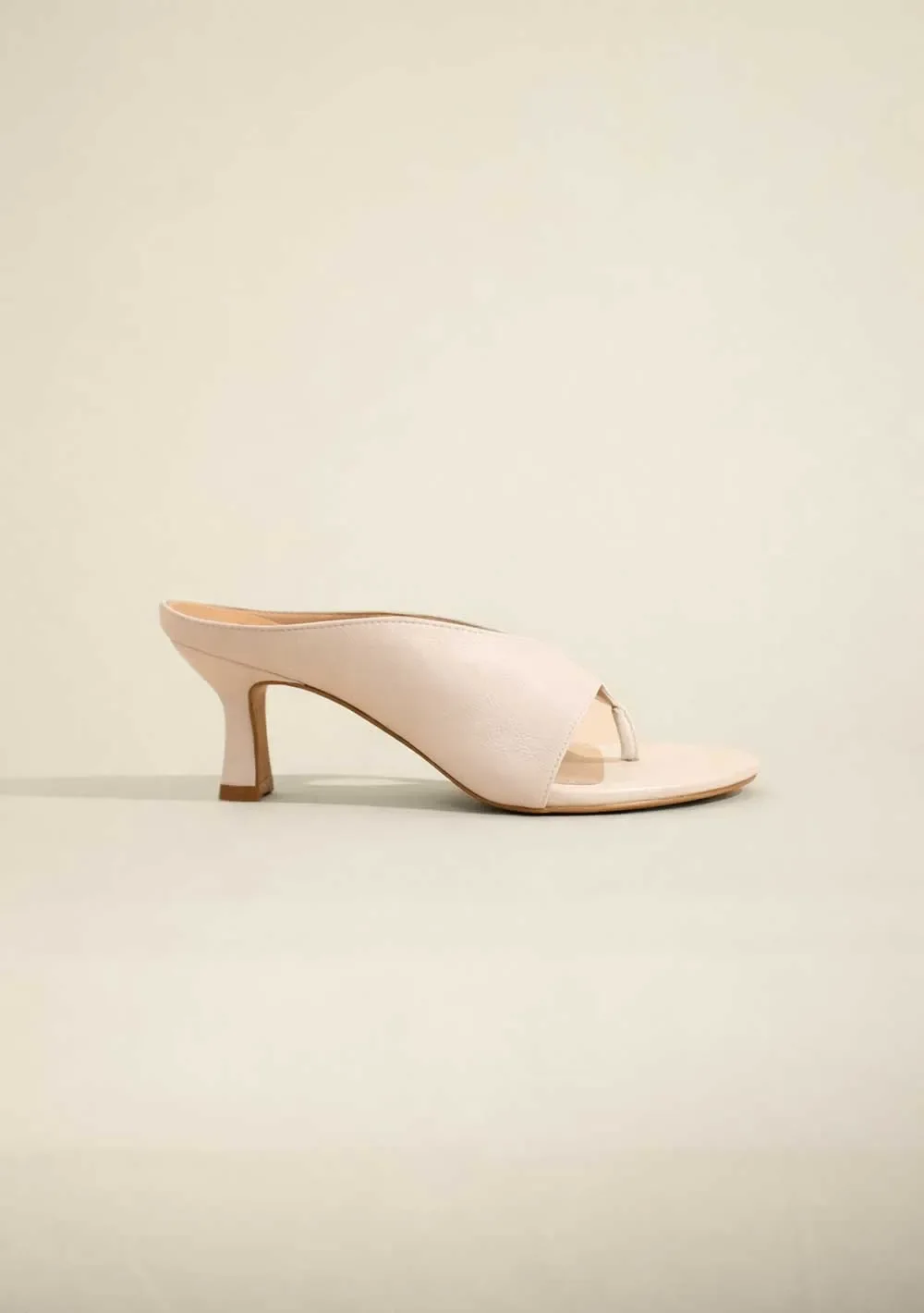 Sandália Saltinho Orvalho Off White — imagem 1