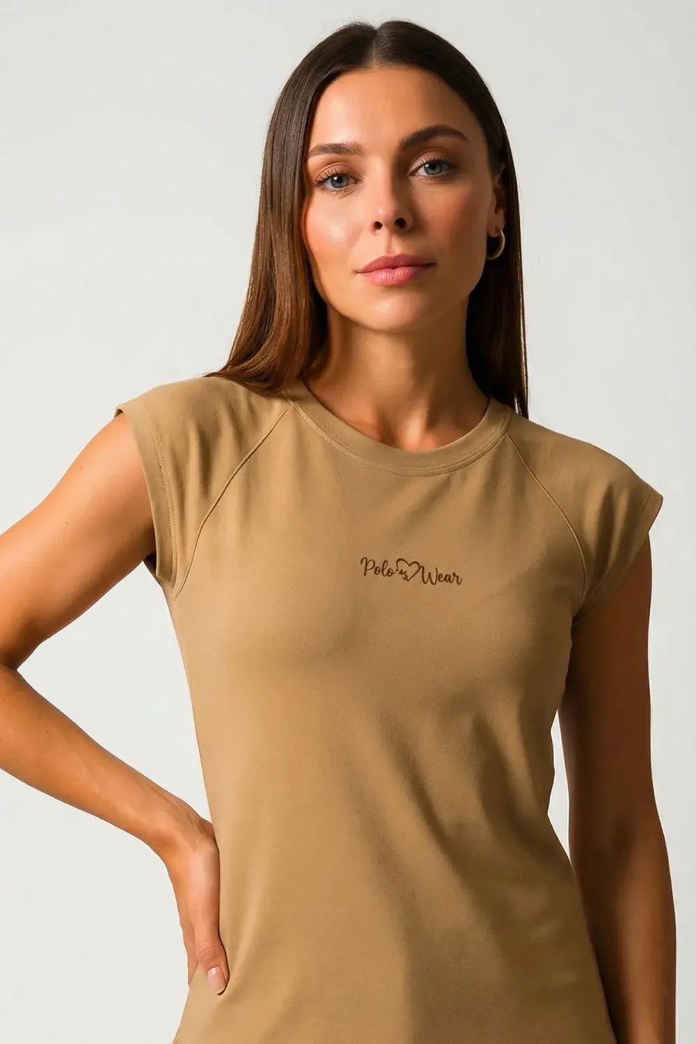T-Shirt Feminina Manga Reglan Polo Wear Bege Médio